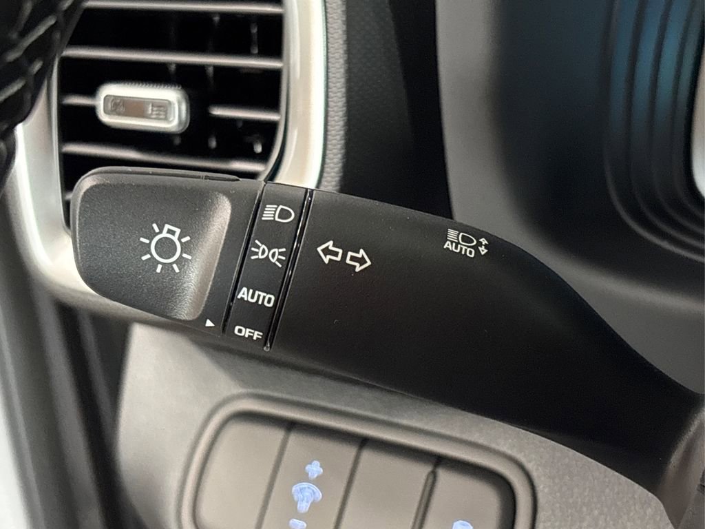 New 2026 Hyundai Venue SEL FWD image 14
