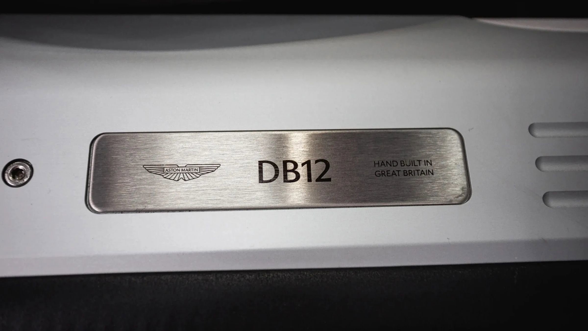 Used 2024 Aston Martin DB12 Convertible image 41