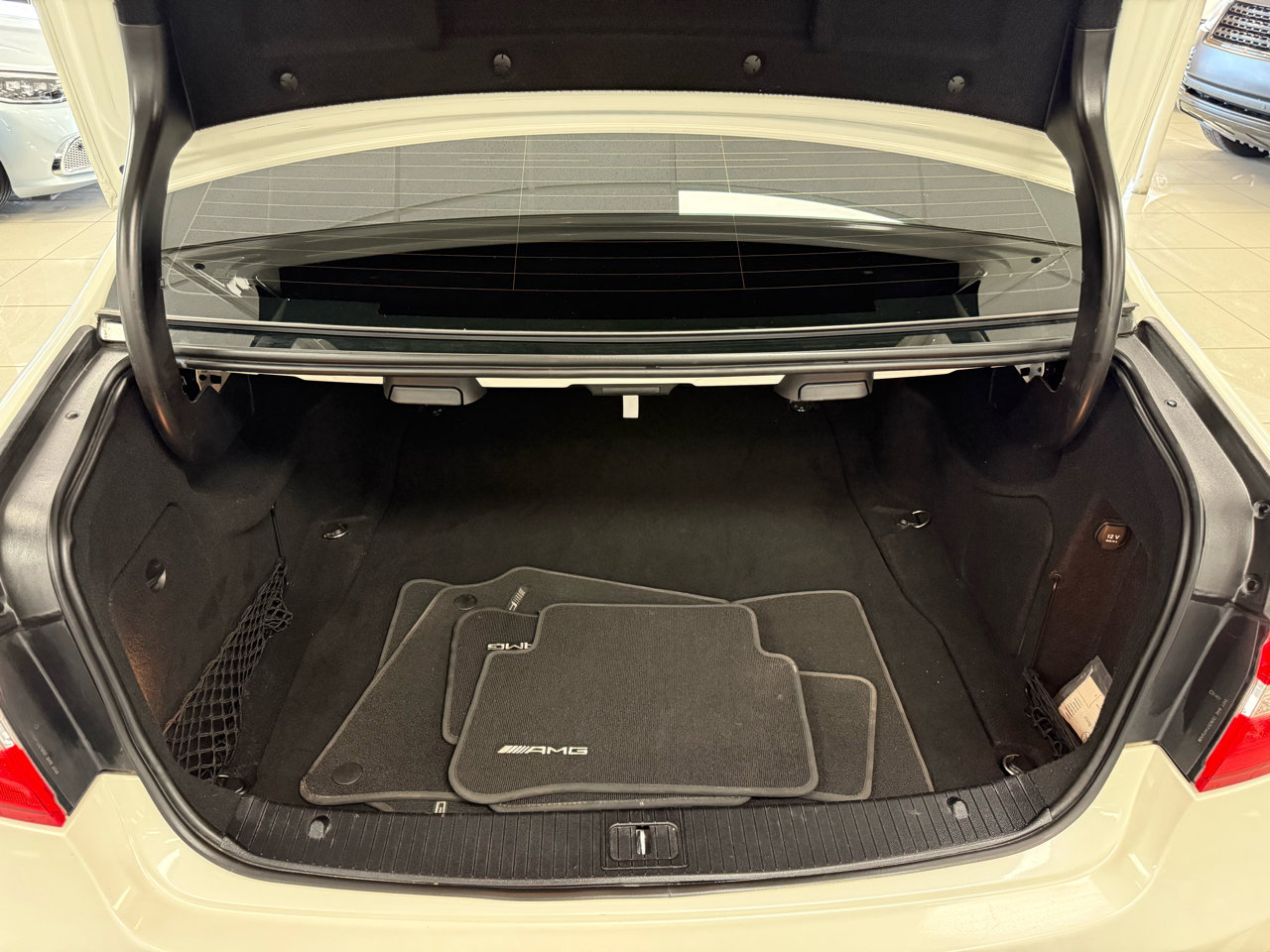 Used 2013 Mercedes-Benz E 63 AMG Sedan image 39