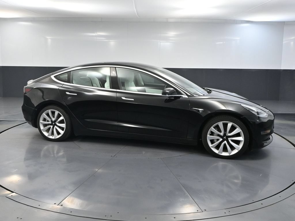 Used 2018 Tesla Model 3 Long Range AWD/4WD image 3