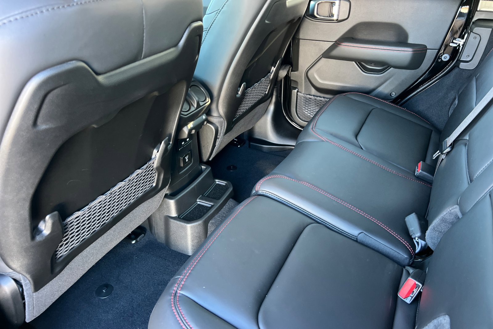 New 2026 Jeep Wrangler Unlimited Rubicon image 11