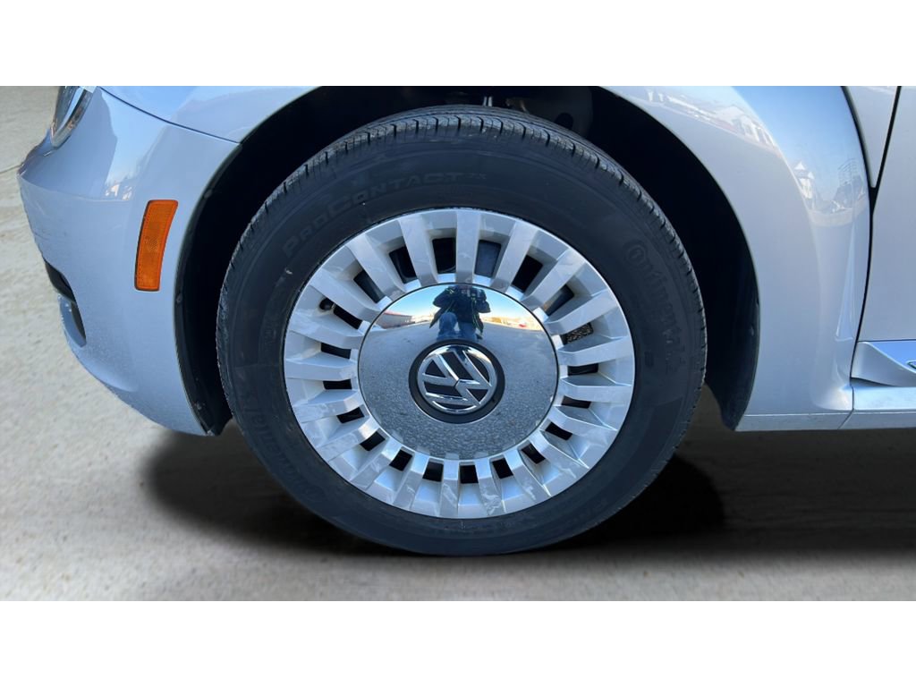 Used 2015 Volkswagen Beetle 1.8T image 34