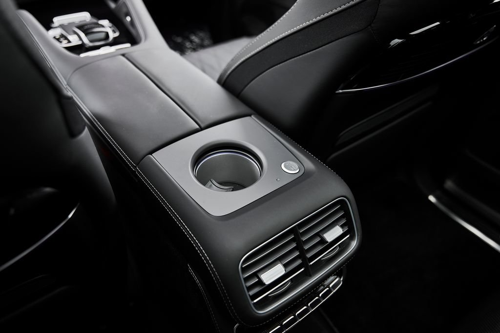Used 2026 Mercedes-Benz Maybach GLS 600 4MATIC image 49