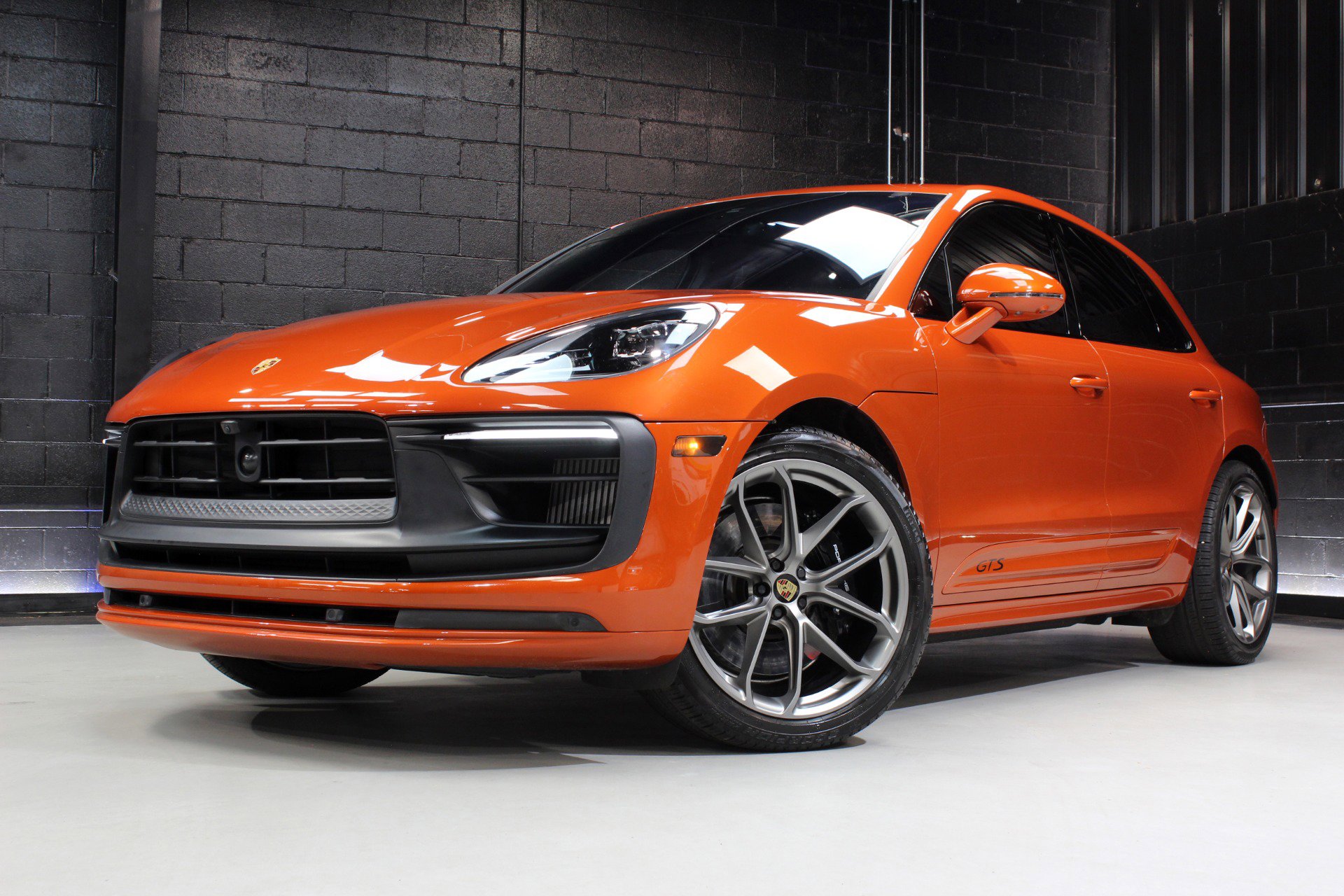 Used 2023 Porsche Macan GTS w/ Premium Package Plus image 74
