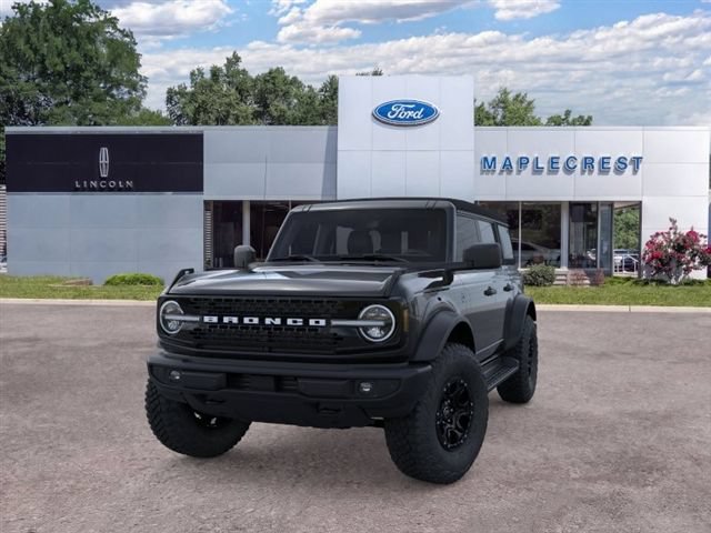 New 2026 Ford Bronco Outer Banks w/ Sasquatch Package AWD/4WD image 2