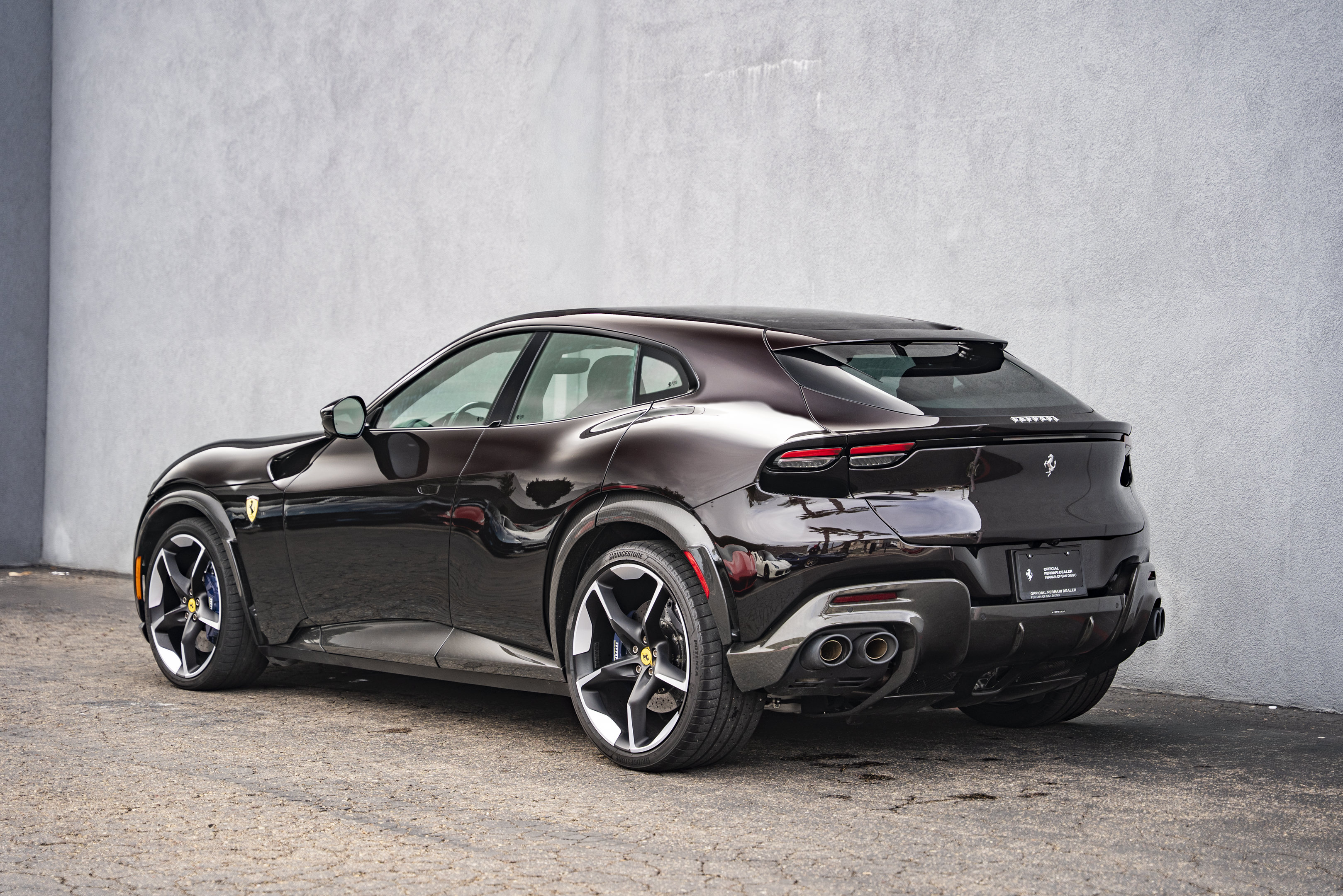 Certified 2024 Ferrari Purosangue AWD/4WD image 3