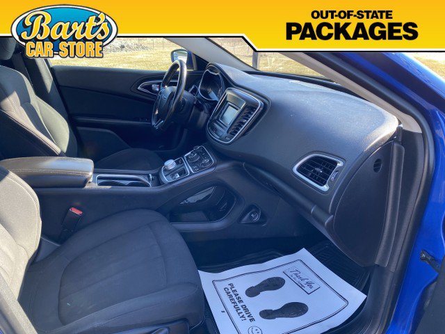Used 2016 Chrysler 200 Limited FWD image 13