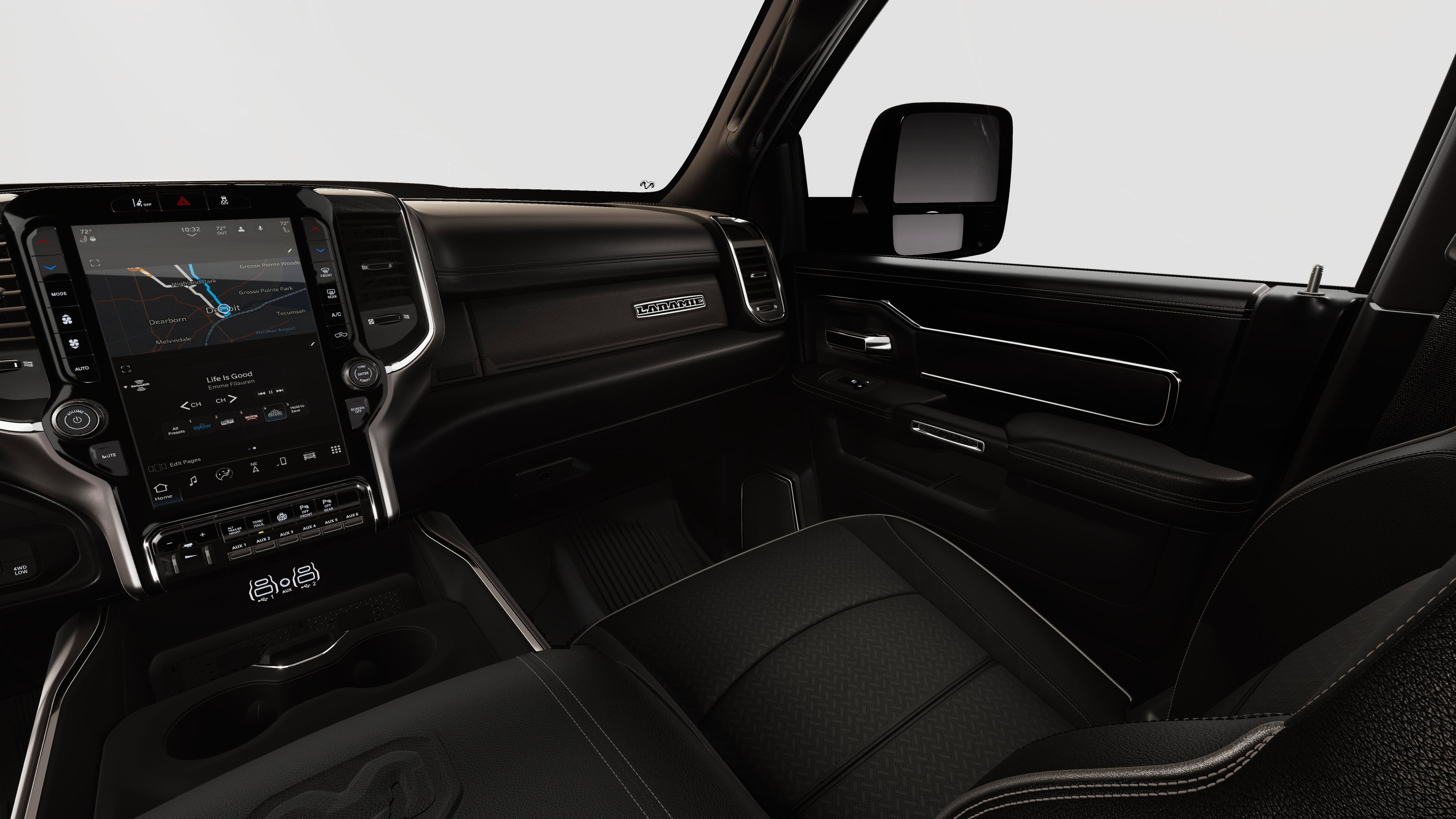 New 2026 RAM 3500 Laramie AWD/4WD image 19