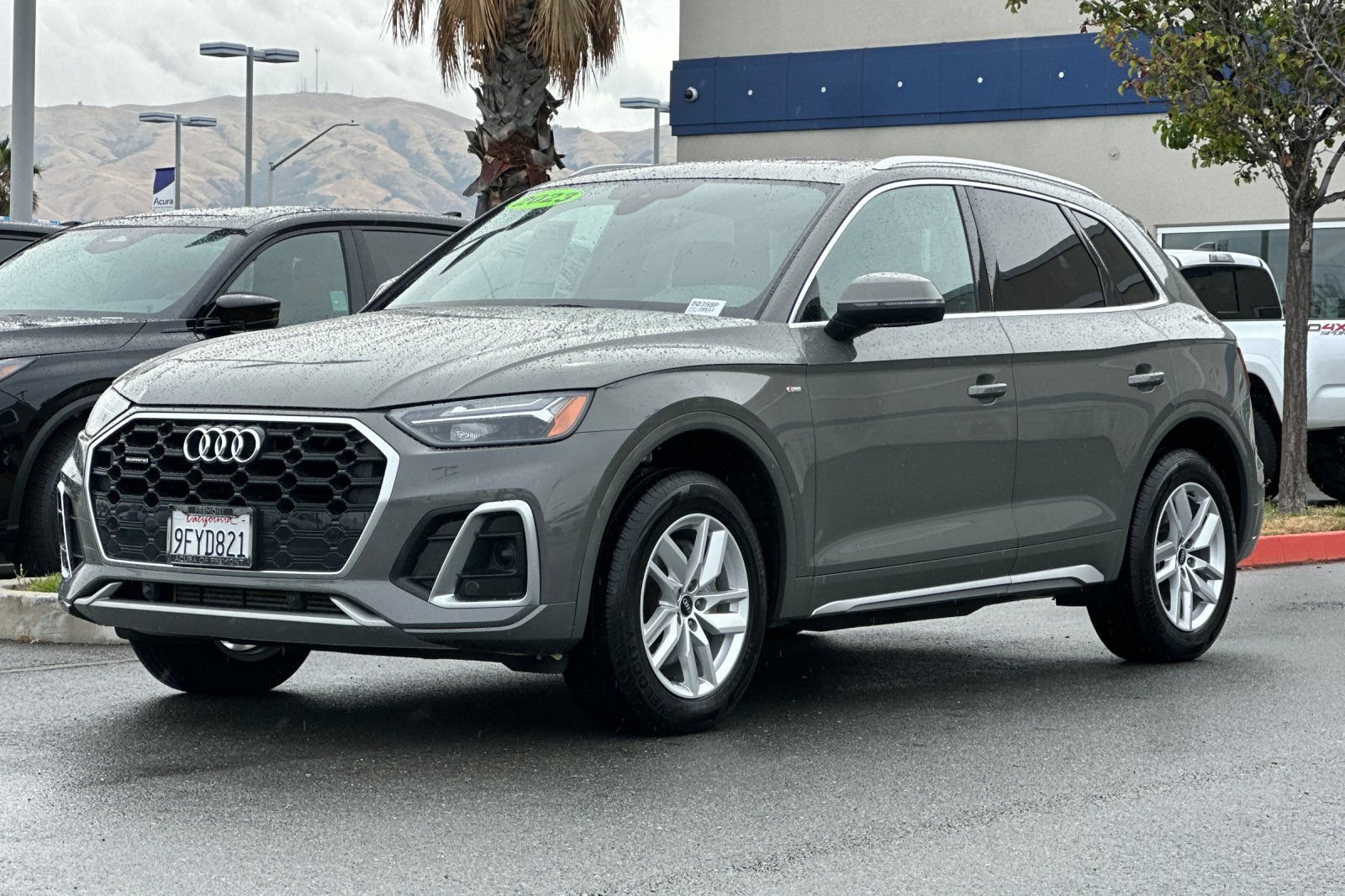 Used 2023 Audi Q5 2.0T Premium w/ Convenience Package AWD/4WD image 8