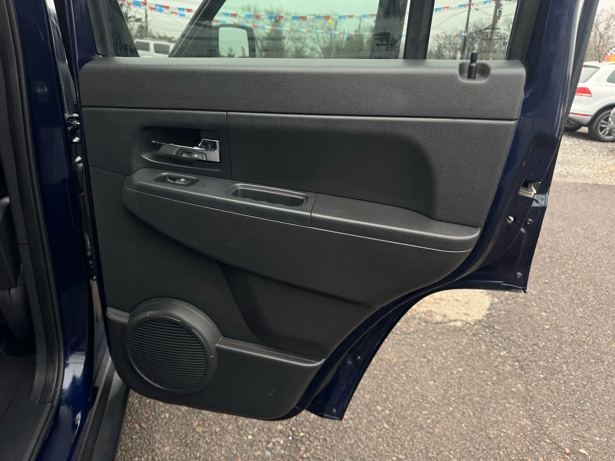 Used 2012 Jeep Liberty Sport image 14