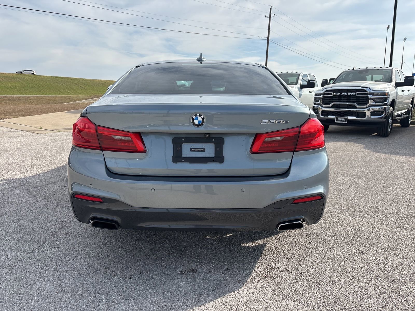 Used 2018 BMW 530e image 7