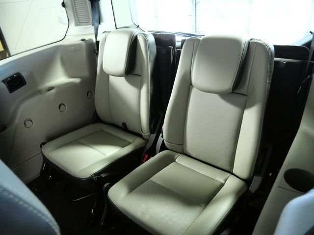 Used 2017 Ford Transit Connect Titanium FWD image 15