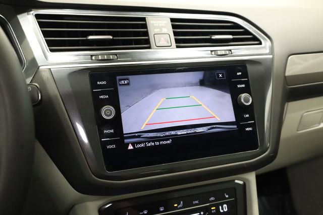 Used 2023 Volkswagen Tiguan SE image 21