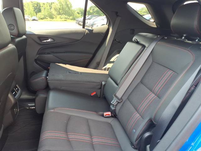 Used 2024 Chevrolet Equinox RS AWD/4WD image 9