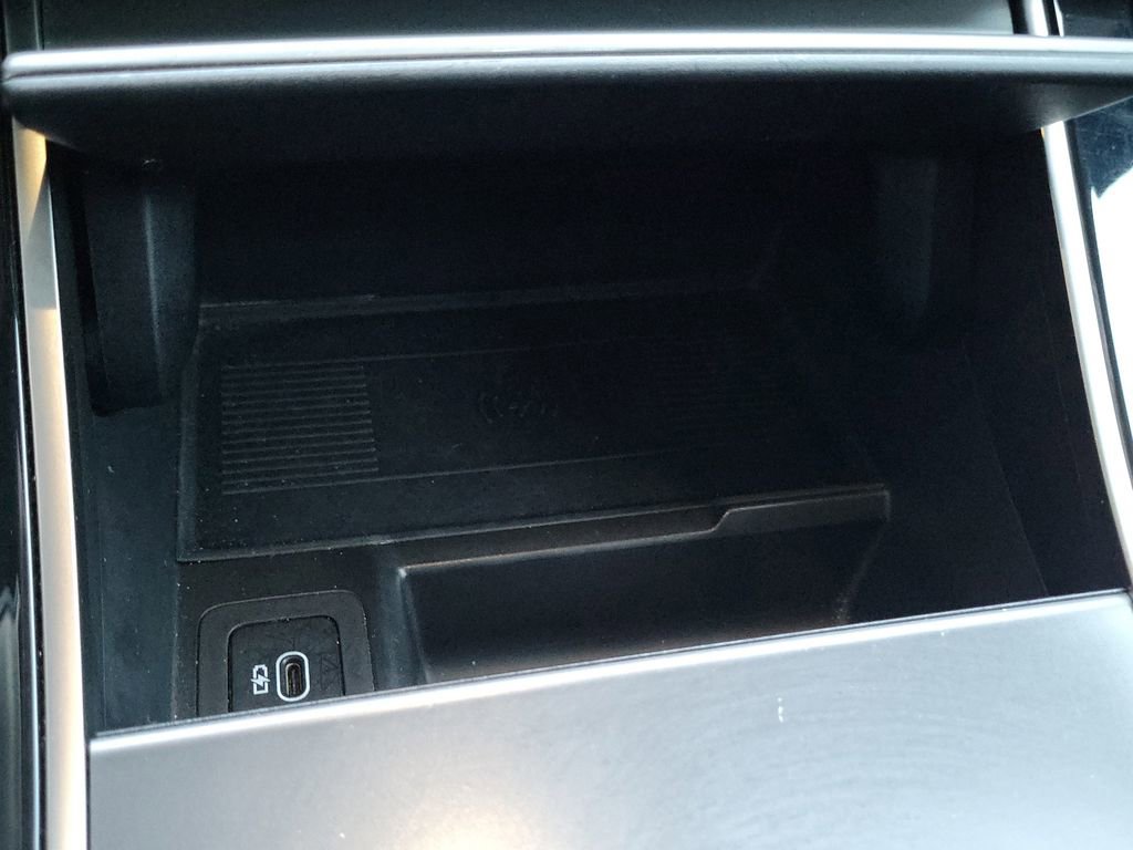 Used 2025 Land Rover Range Rover Velar Dynamic SE AWD/4WD image 34