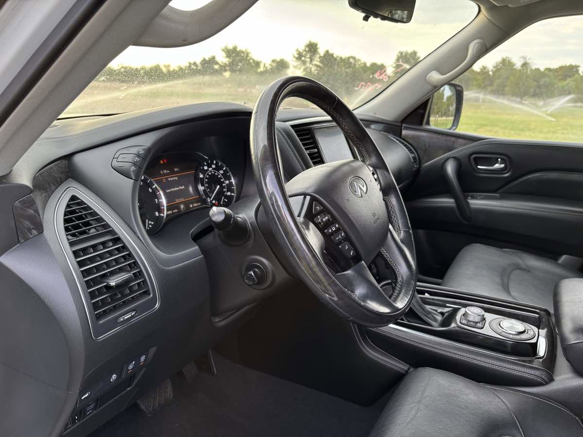 Used 2021 INFINITI QX80 Luxe image 22