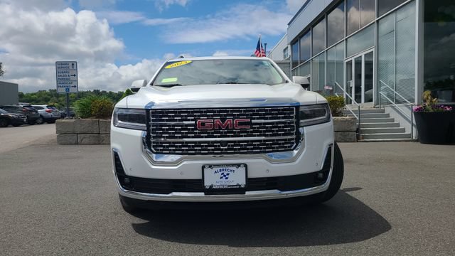 Used 2023 GMC Acadia Denali w/ Denali Ultimate Package AWD/4WD image 2