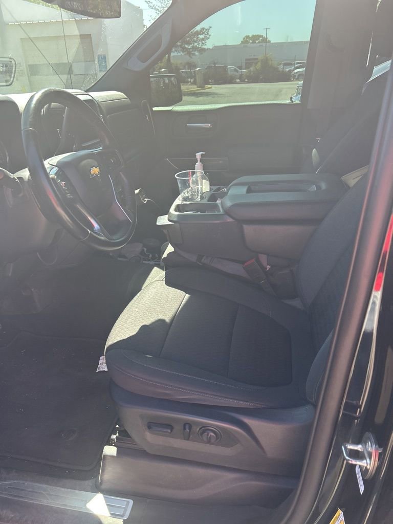 Used 2021 Chevrolet Silverado 1500 LT w/ Bed Protection Package AWD/4WD image 13