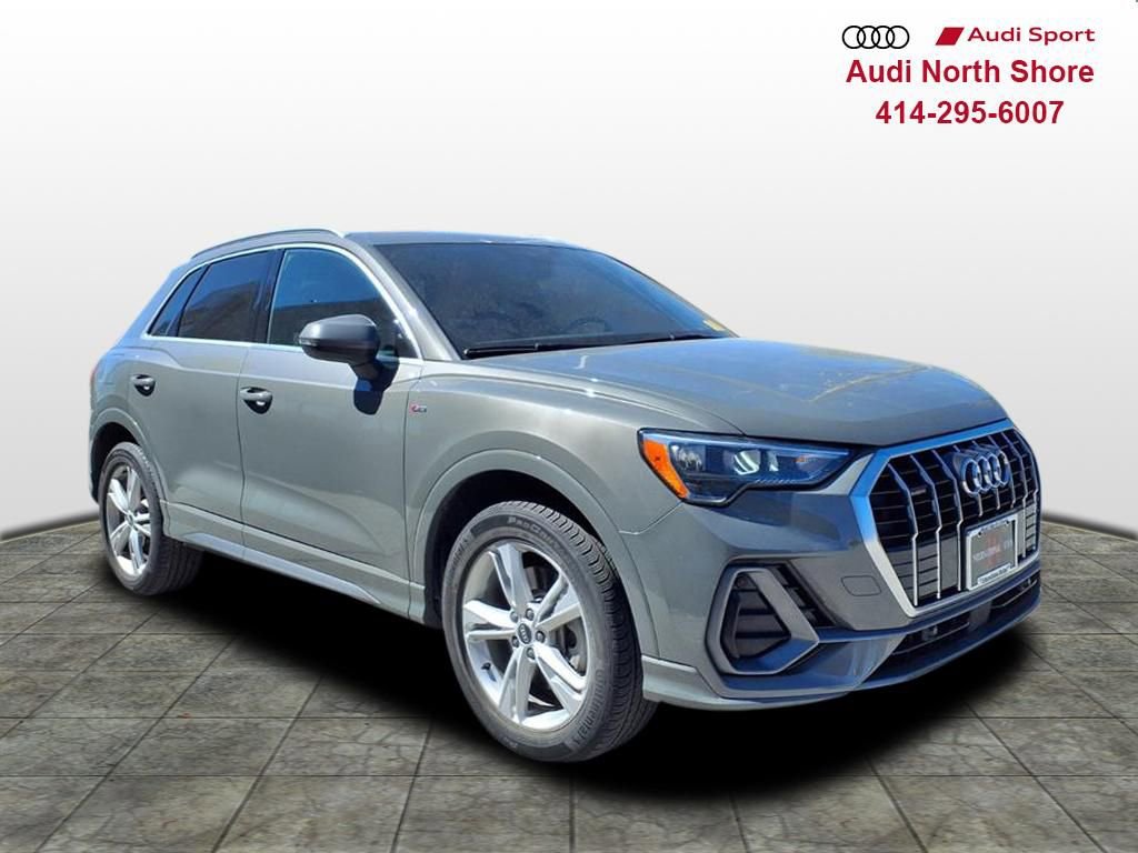 Used 2021 Audi Q3 2.0T Premium w/ Convenience Package AWD/4WD image 1