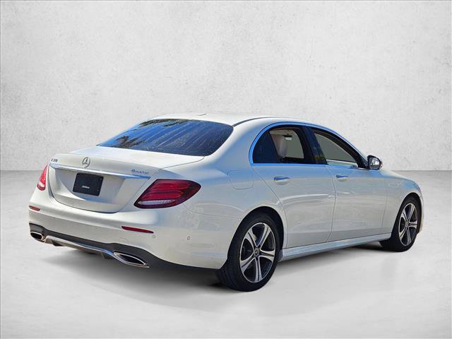 Certified 2019 Mercedes-Benz E 300 4MATIC image 5