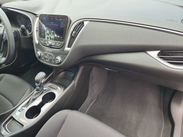 Used 2023 Chevrolet Malibu LS image 26