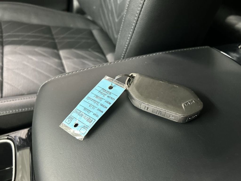 Certified 2024 Kia Telluride SX X-Line AWD/4WD image 12