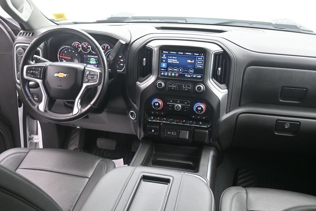 Used 2022 Chevrolet Silverado 2500 LTZ w/ LTZ Plus Package AWD/4WD image 14
