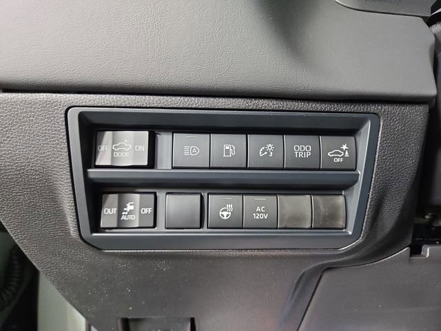 New 2026 Toyota Tundra Platinum image 31