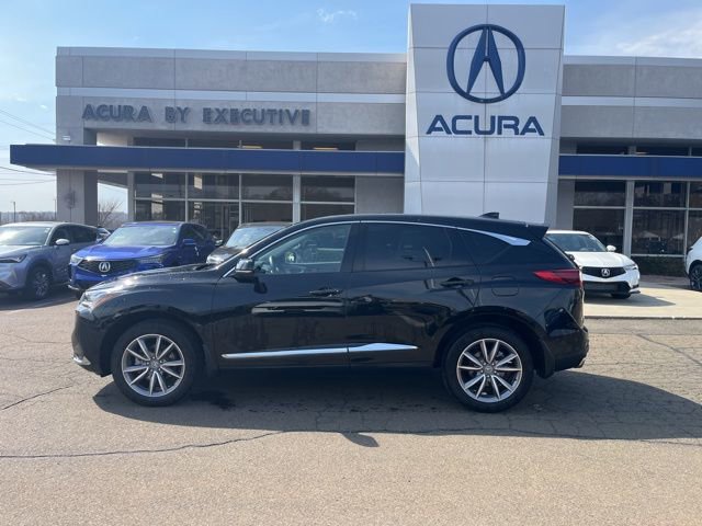 Certified 2023 Acura RDX w/ Technology Package image 3