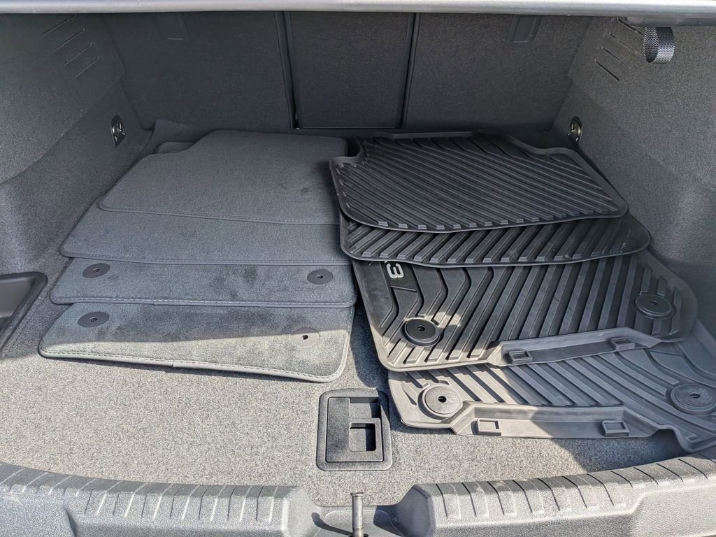 Used 2025 Audi A3 2.0T Premium w/ Convenience Package AWD/4WD image 29