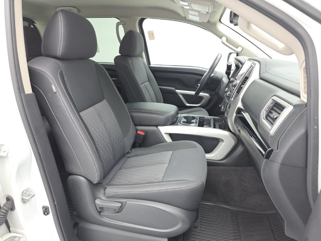 Used 2021 Nissan Titan SV w/ SV Convenience Package AWD/4WD image 48