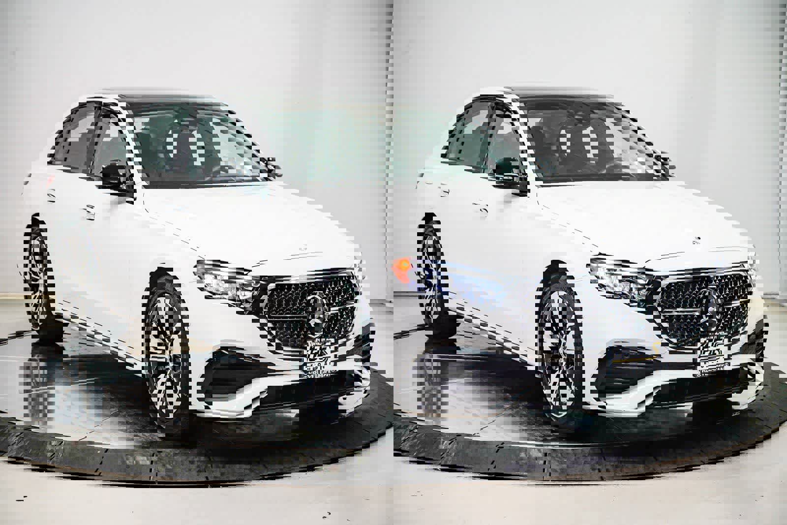 Used 2026 Mercedes-Benz E 350 Sedan image 5