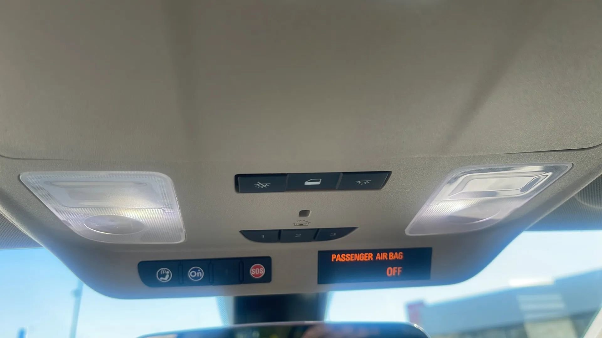 Used 2017 Buick Envision Essence w/ LPO, Cargo Package image 19