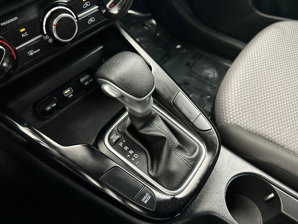 Used 2024 Kia Soul LX w/ Option Group 015 image 20