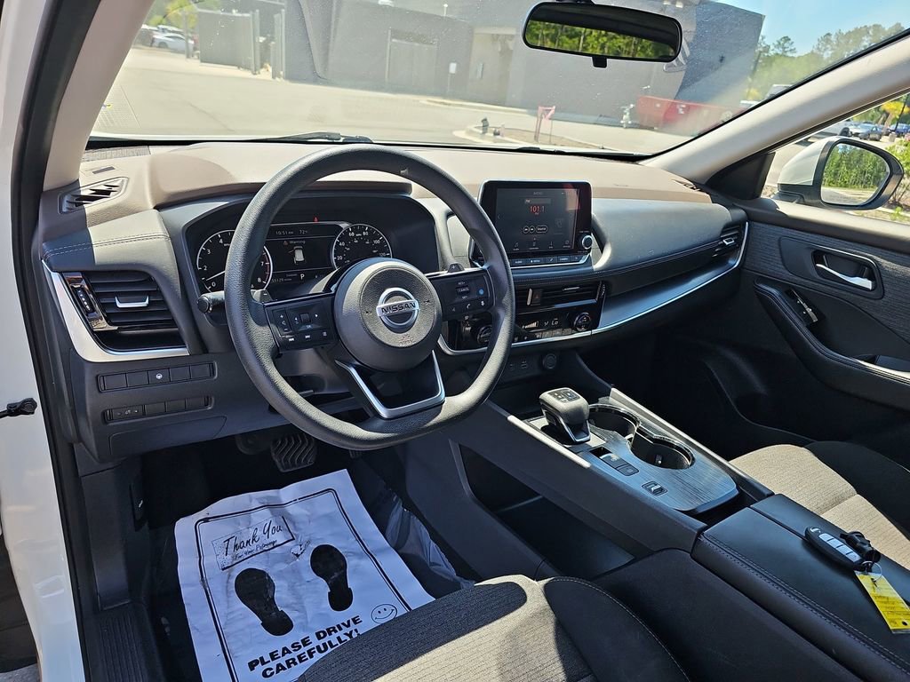 Used 2021 Nissan Rogue SV FWD image 20