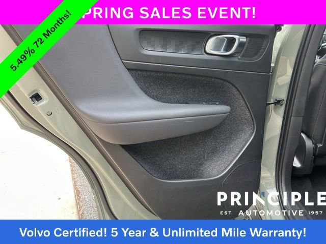 Certified 2024 Volvo XC40 B5 Core AWD/4WD image 30