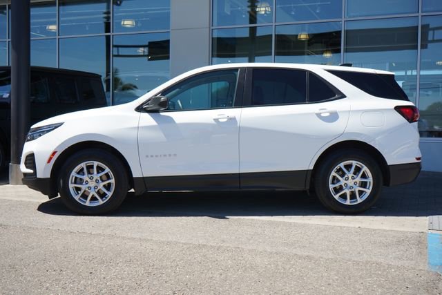 Used 2022 Chevrolet Equinox LS w/ LS Convenience Package FWD image 5