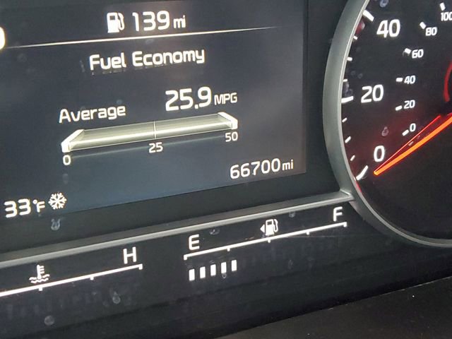 Used 2023 Kia Sorento LX image 8