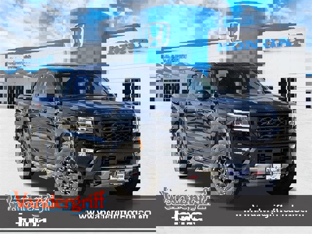 Used 2023 Nissan Frontier PRO-4X w/ Pro-4X Premium Package