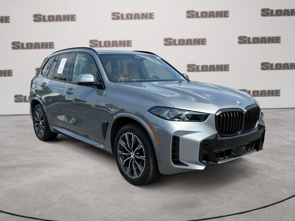 Used 2024 BMW X5 xDrive40i w/ M Sport Package AWD/4WD image 7