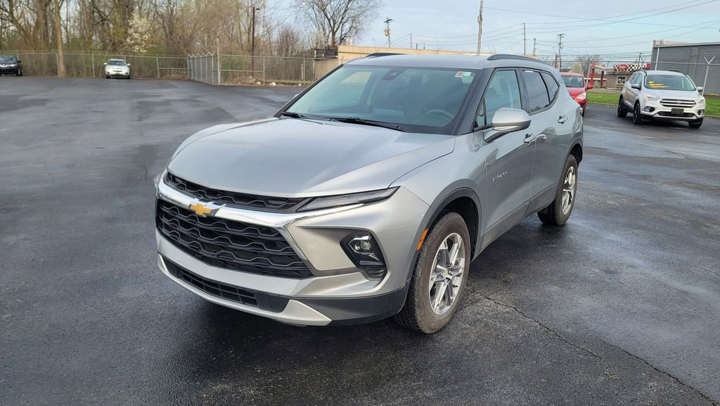 Used 2024 Chevrolet Blazer LT w/ Convenience Package image 2