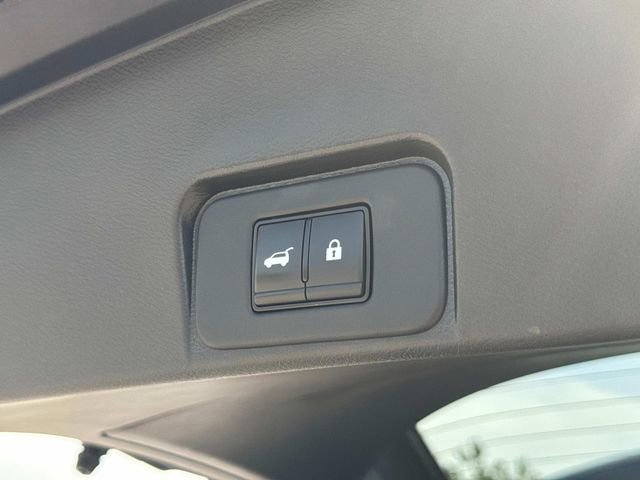 Certified 2023 Nissan Rogue SL w/ SL Premium Package AWD/4WD image 15