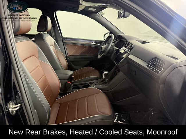 Used 2024 Volkswagen Tiguan SEL R-Line AWD/4WD image 18