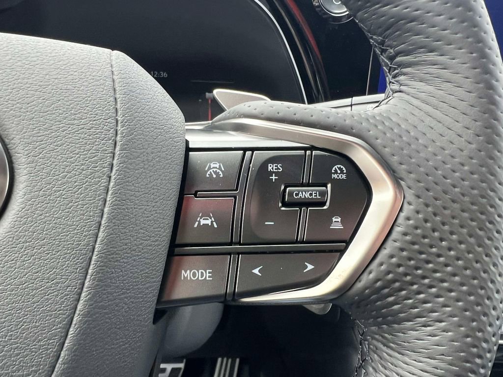 New 2026 Lexus TX 500h AWD image 19