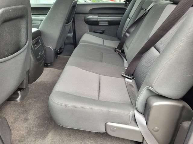 Used 2012 Chevrolet Silverado 2500 LT w/ Interior Plus Package AWD/4WD image 18