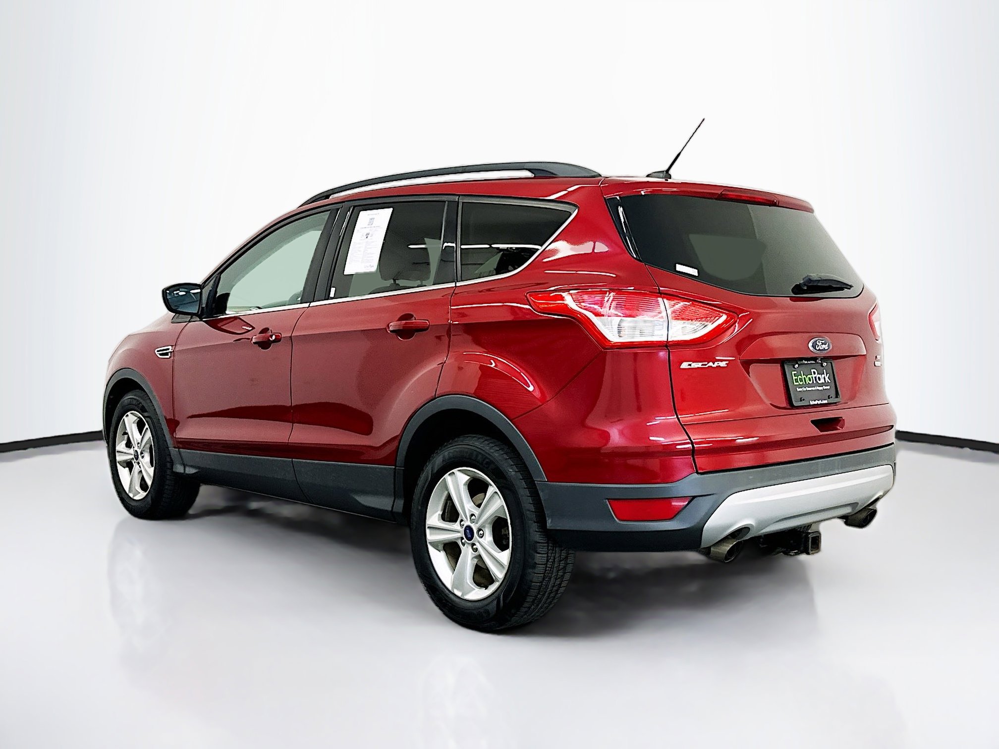 Used 2015 Ford Escape SE image 5