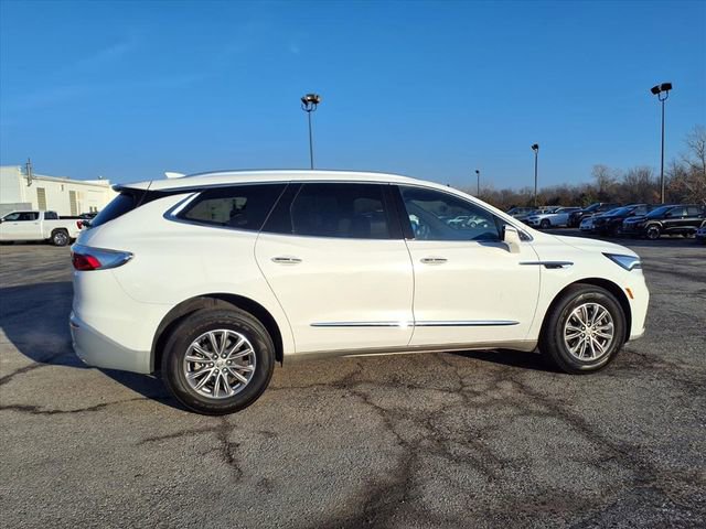 Used 2024 Buick Enclave Premium image 14