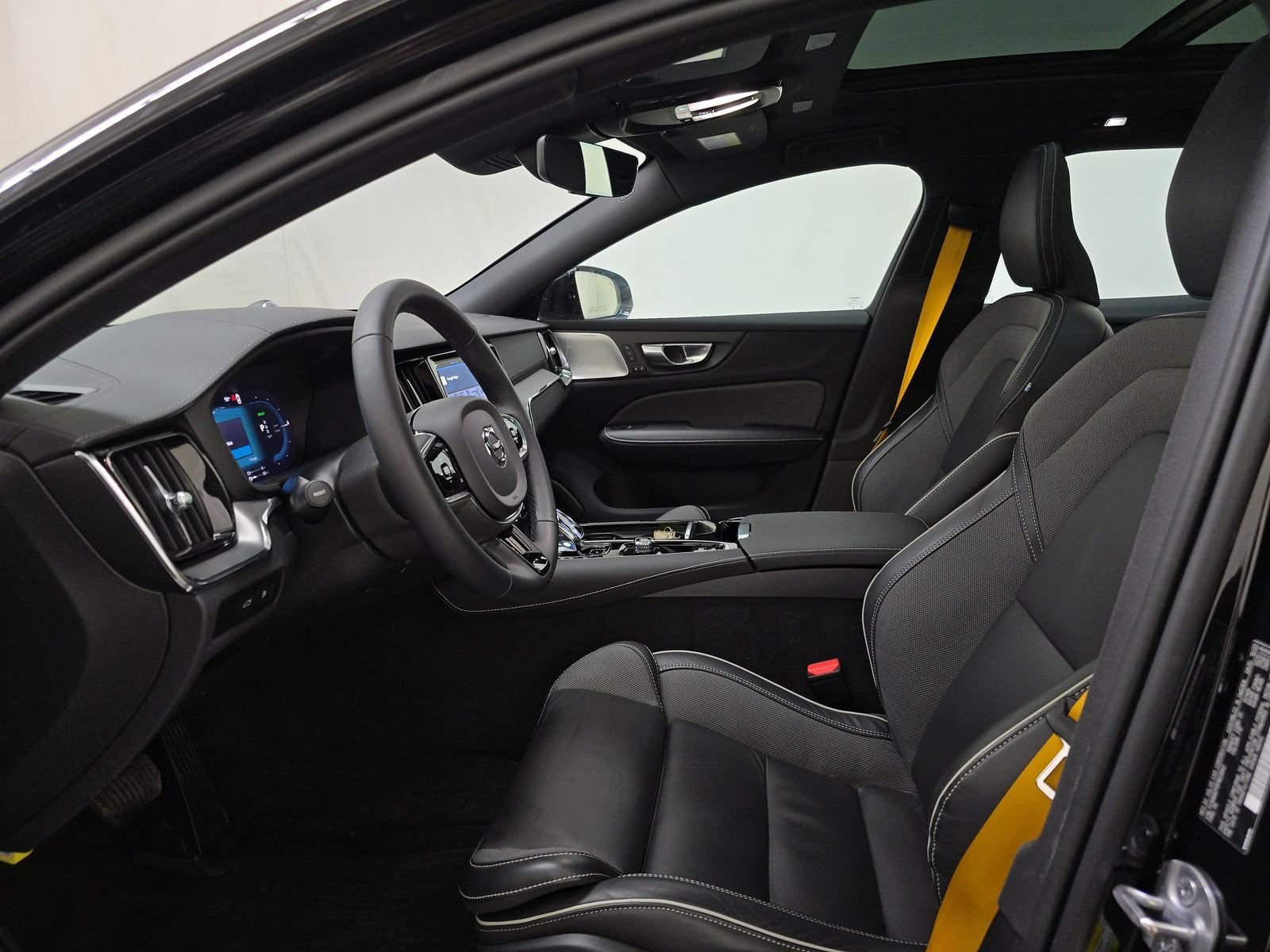 Used 2024 Volvo V60 T8 Polestar w/ Protection Package image 6