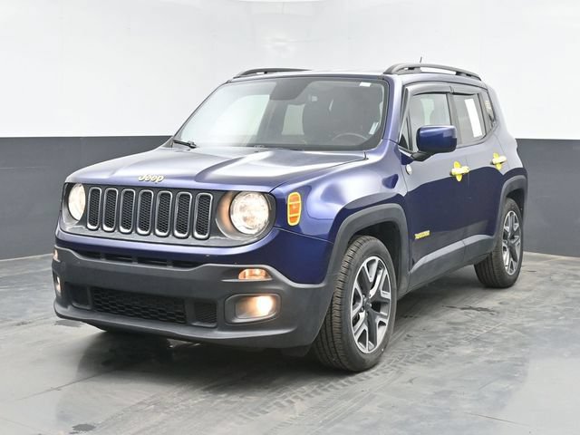Used 2017 Jeep Renegade Latitude w/ Popular Equipment Group FWD image 5