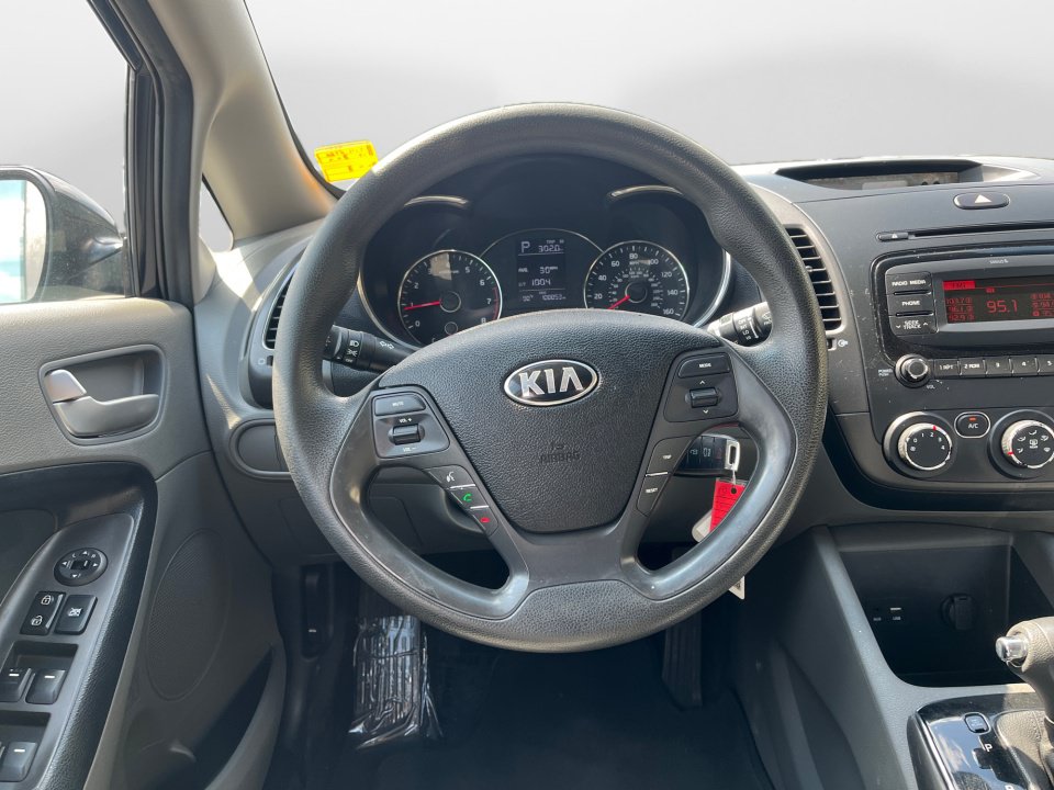 Used 2017 Kia Forte LX FWD image 13